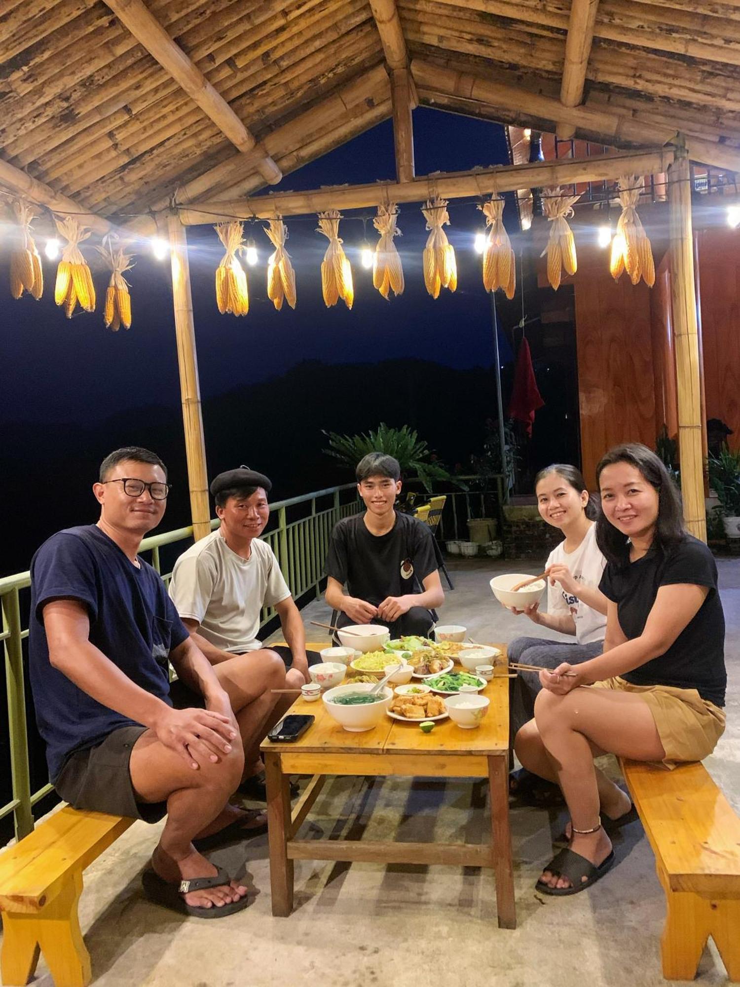Hong Ha Homestay Truc Son מראה חיצוני תמונה